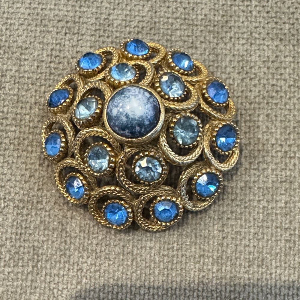 Vintage Sphinx blue brooch signed statement rhinestone